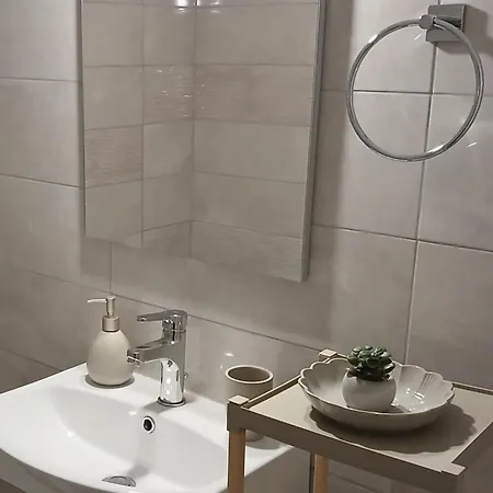 Lithaia Aura-trikala *